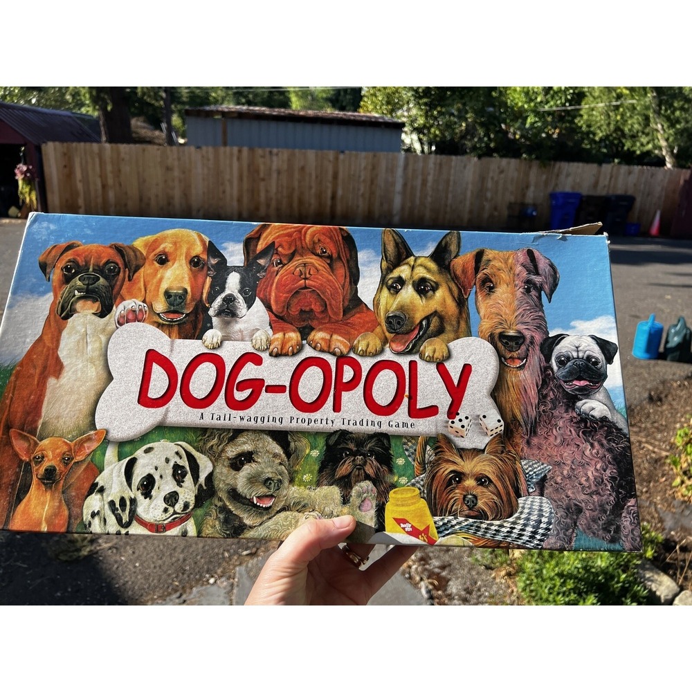 DOG-OPOLY‎ Board Game Monopoly - Late For the Sky Edition